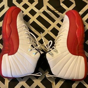 Jordan Retro 12 Cherry! Excellent condition with box